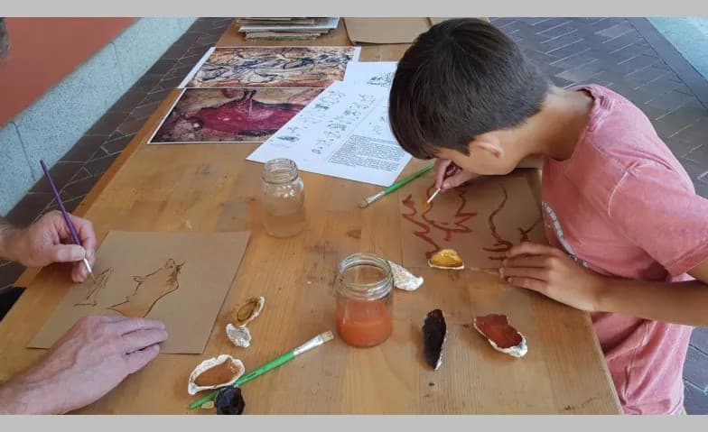 Drop-in-Basteln: Steinzeit Farbwerkstatt