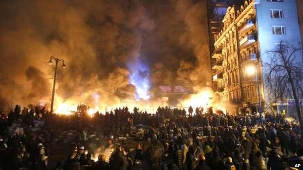 Helft der Ukraine, fordert einen Waffenstillstand