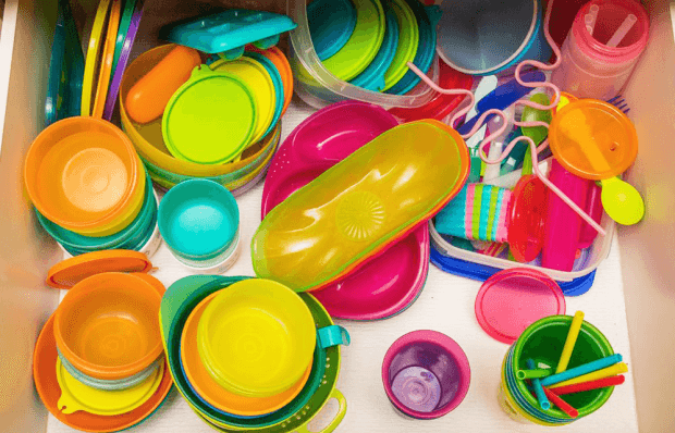Suche alte unbrauchbare Tupperwares