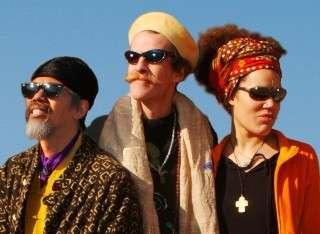 1001 WAYS am Festival of Nonviolence in London am 12. April 2008