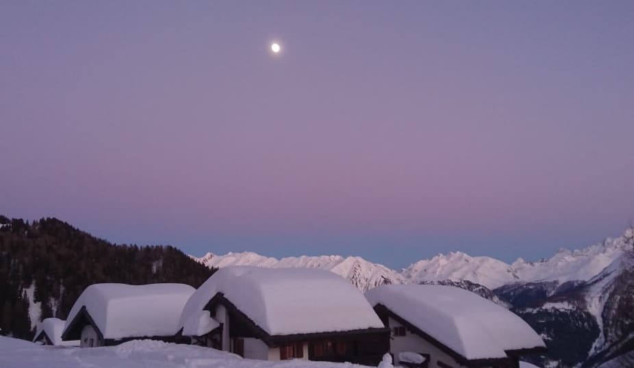 Wem gehört eigentlich der Mond?