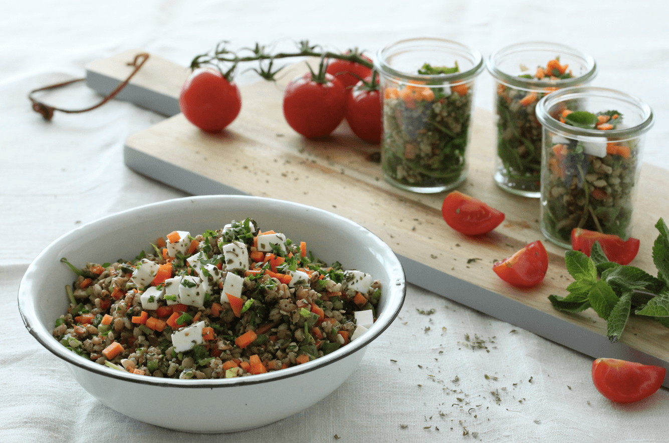 Gerstensalat mit kühlender Minze