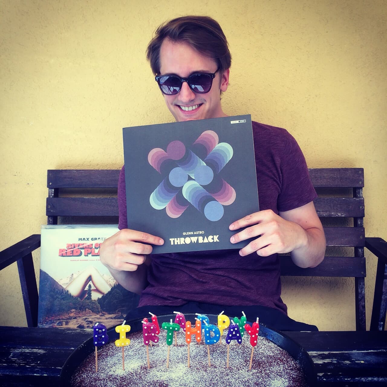STUDIO GDS PRÄSENTIERT GLENN ASTRO - THROWBACK