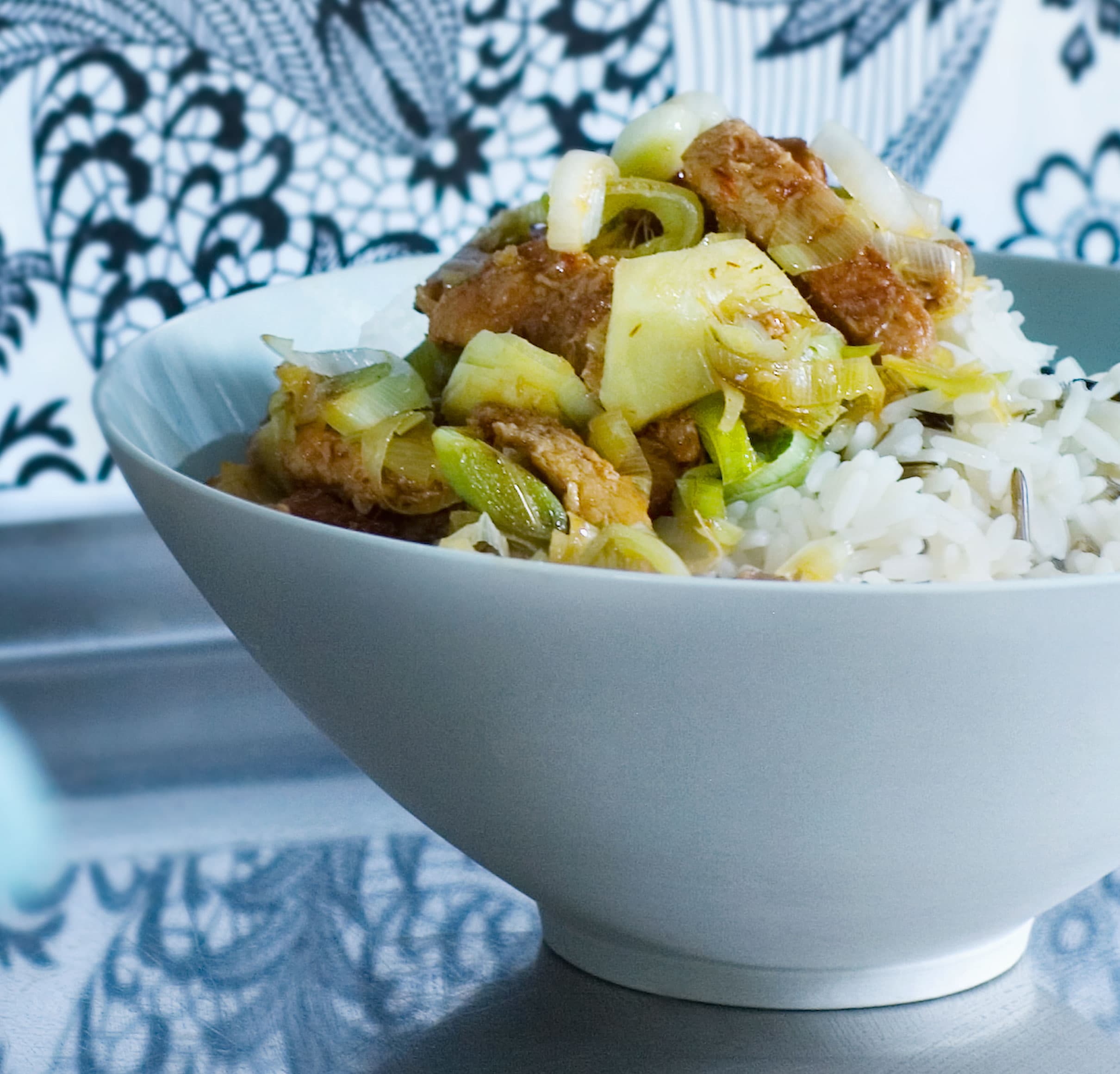 Chi-Huhn mit Ingwer und Lauch