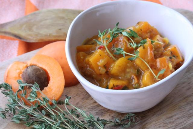 Aprikosen Chutney: mega fein...ideal für die nächste Grillparty!