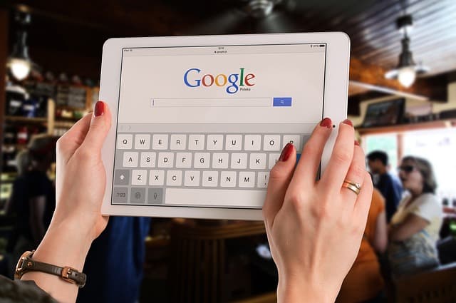 Frage niemals das Internet...