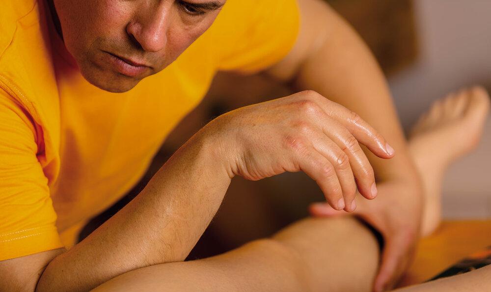 Liebscher & Bracht Therapeut & Masseur - 1