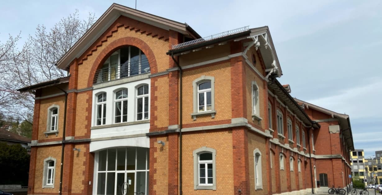 Du liebst Kunst und suchst Raum für deine Kreativität?