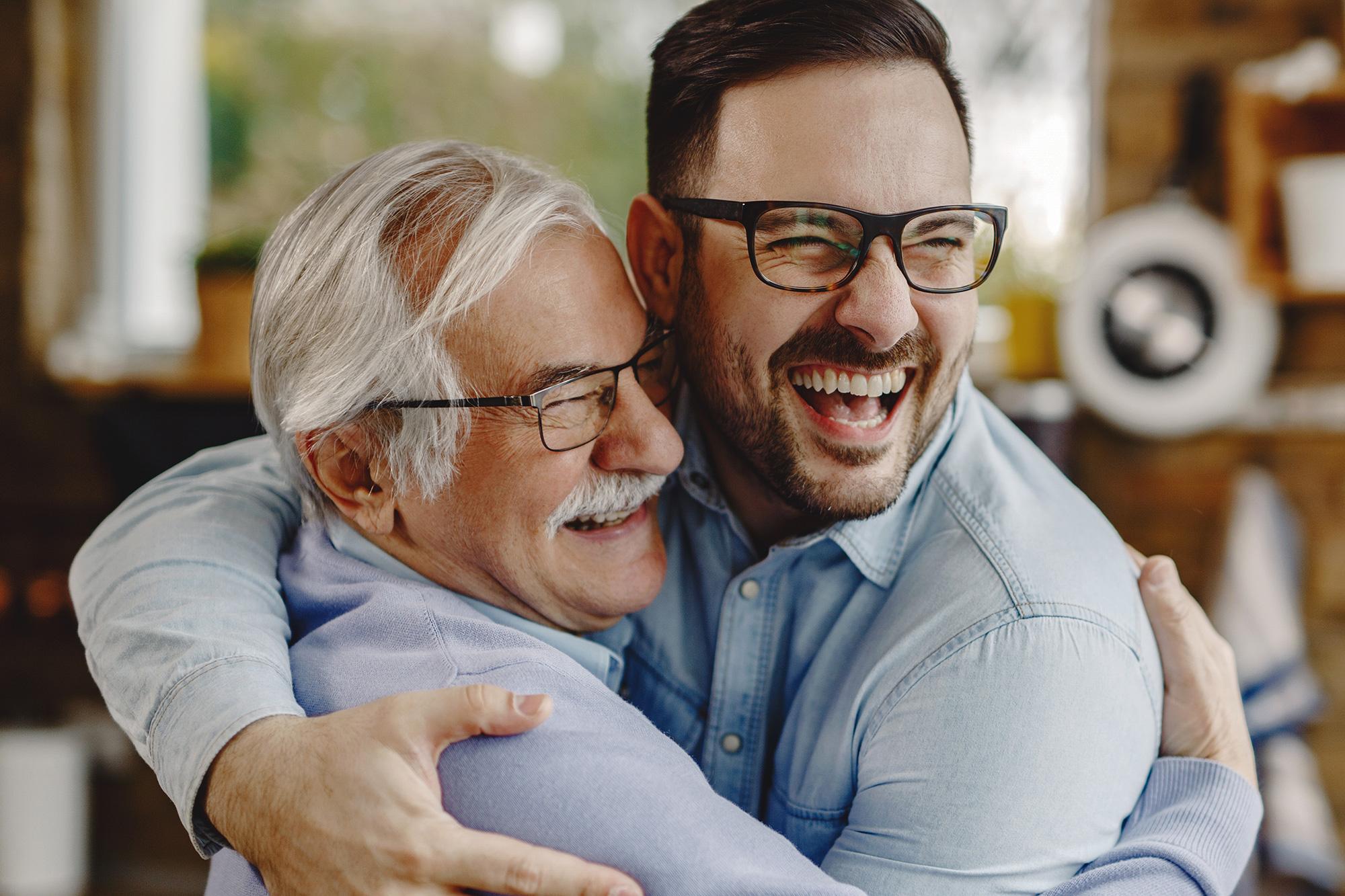 Vater/Sohn für redaktionellen Artikel gesucht