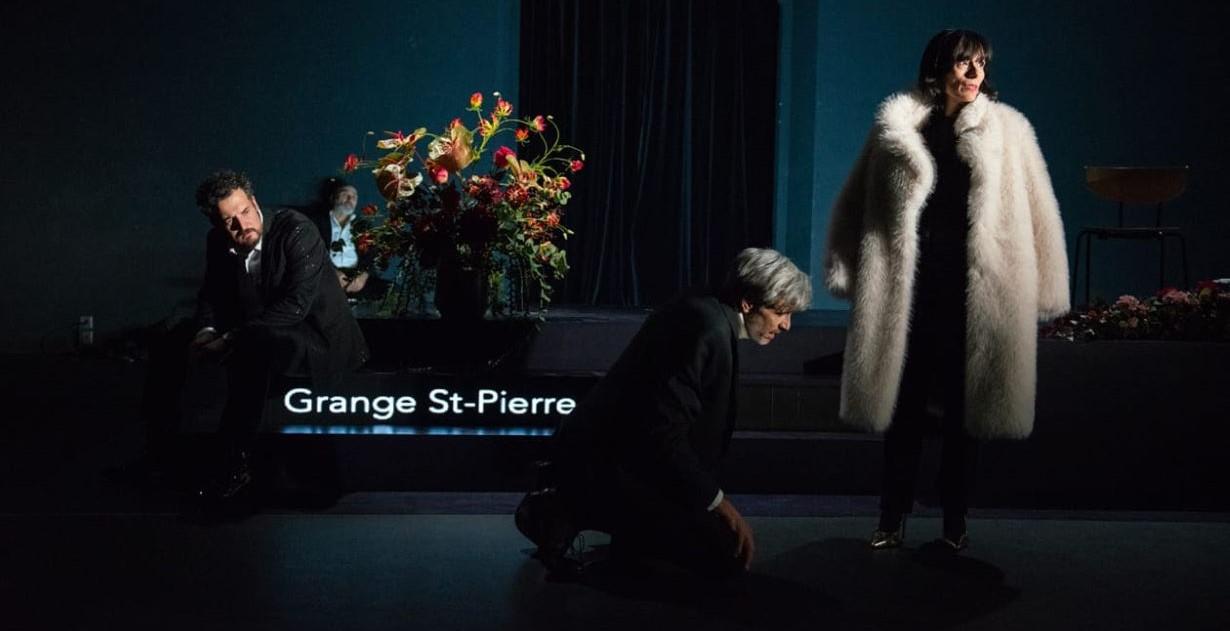 LA CHAUX-DE-FONDS: La visite de la vieille dame