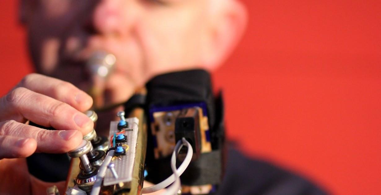LAUSANNE: Entre musique et technologie
