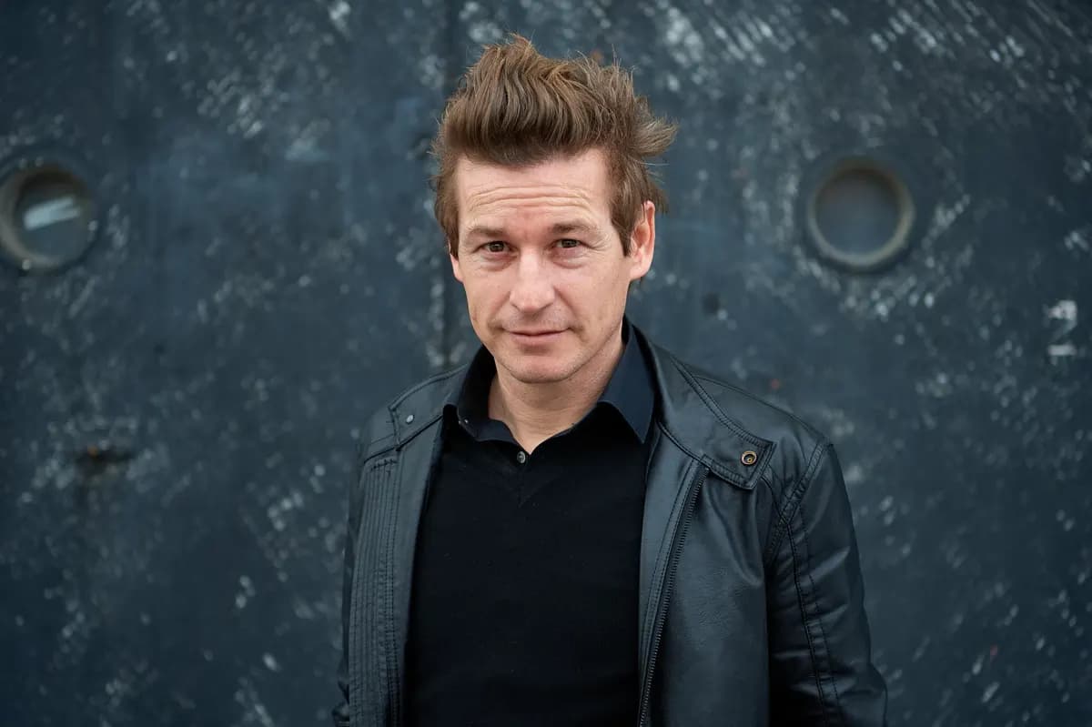 Arno Camenisch liest vor