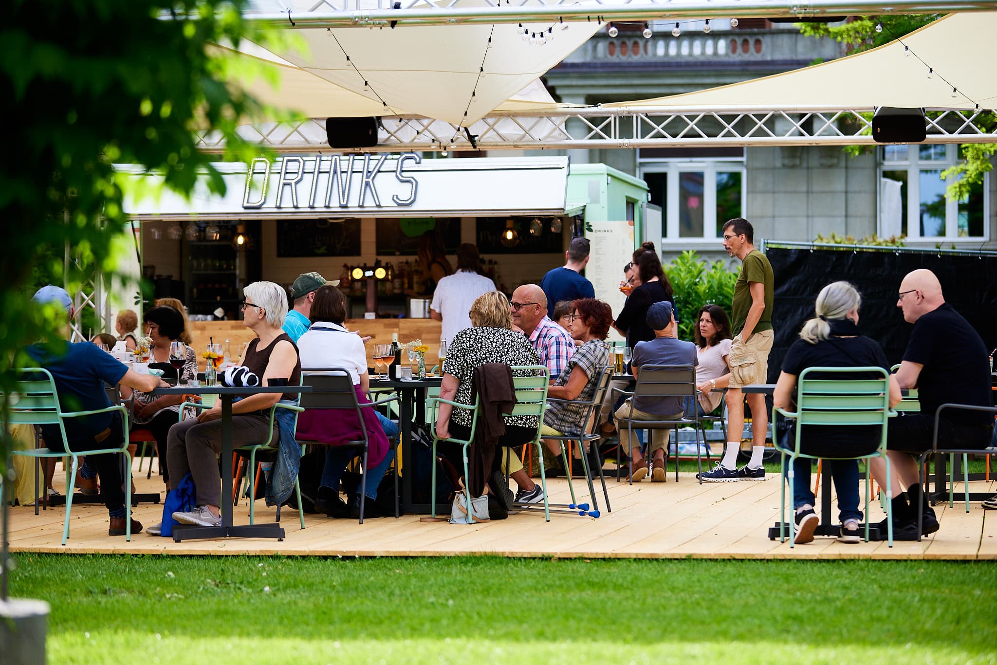 Sommerjob: Barmitarbeiter/in 60-100% - 1