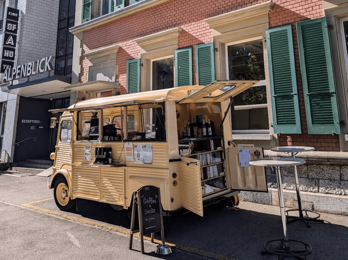 Kaffee & Bücher unterwegs