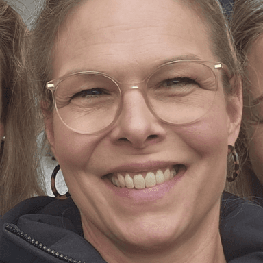 Profile photo of - laurence lumière