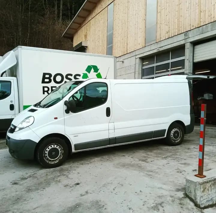 Hausräumungen Kellerräumungen Wohnungsräumungen Entrümpelungen Bern Thun - 1