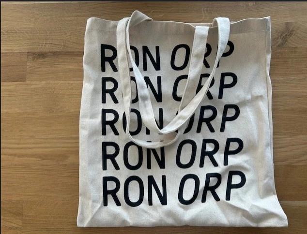 Ron-Tasche zu gewinnen – mach mir den Tag süss!