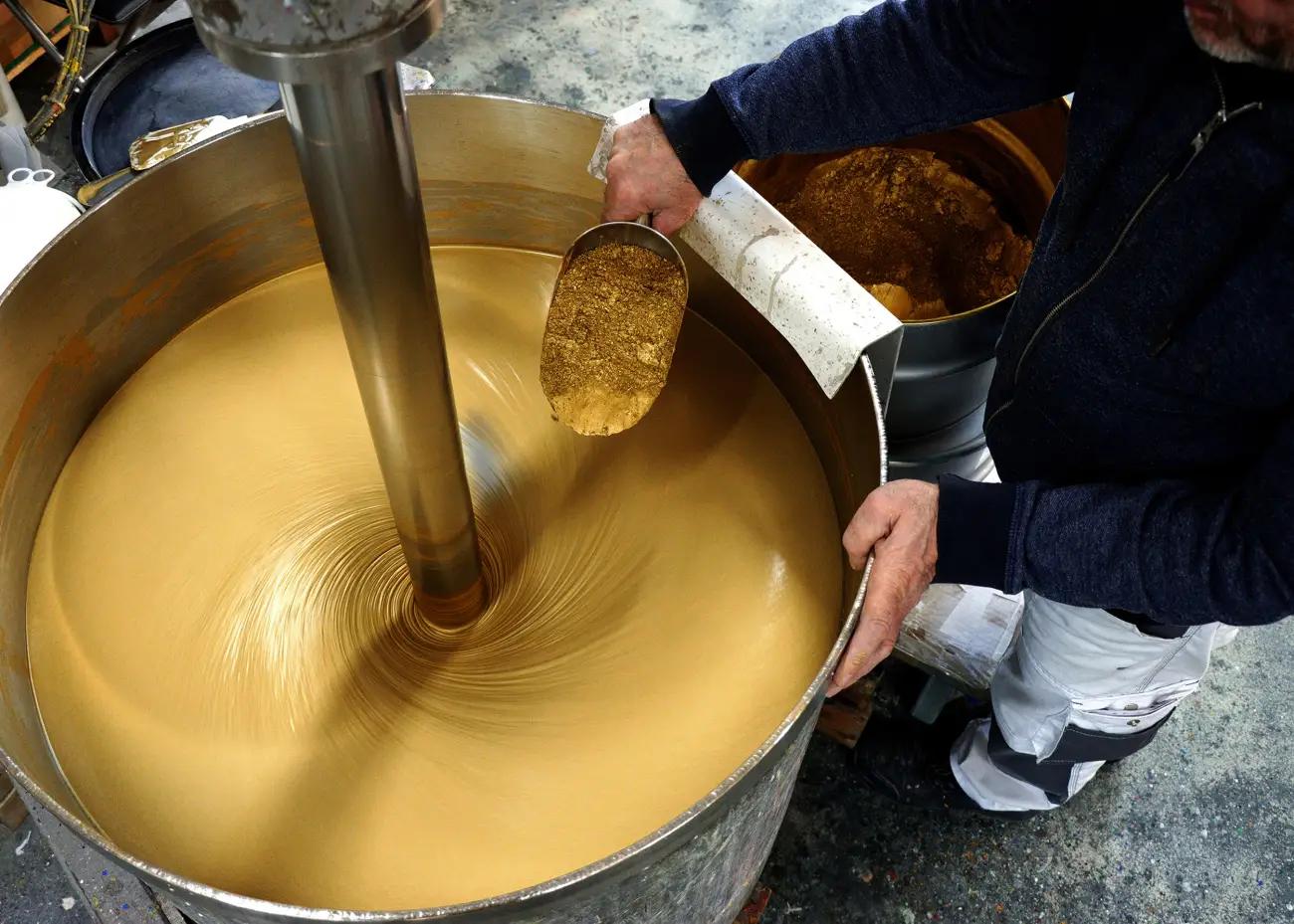 Rundgang durch die Lascaux Farbenmanufaktur - 1