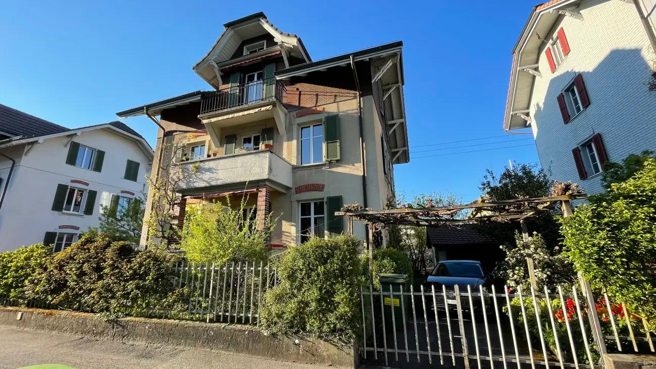 WG Zimmer frei  in eine 4-Zr charmante Altbau Wohnung mit Garten - 2