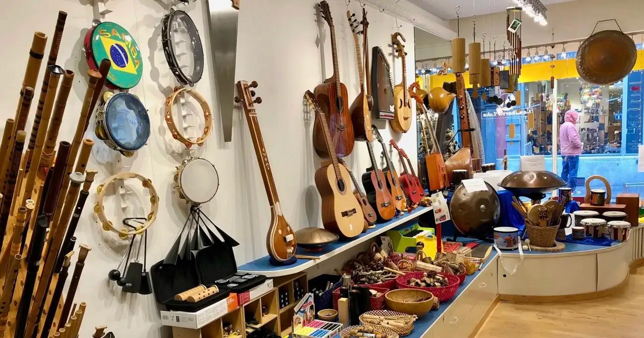 Hobbys in Zürich: Instrumente aus aller Welt bei Gandharva Loka