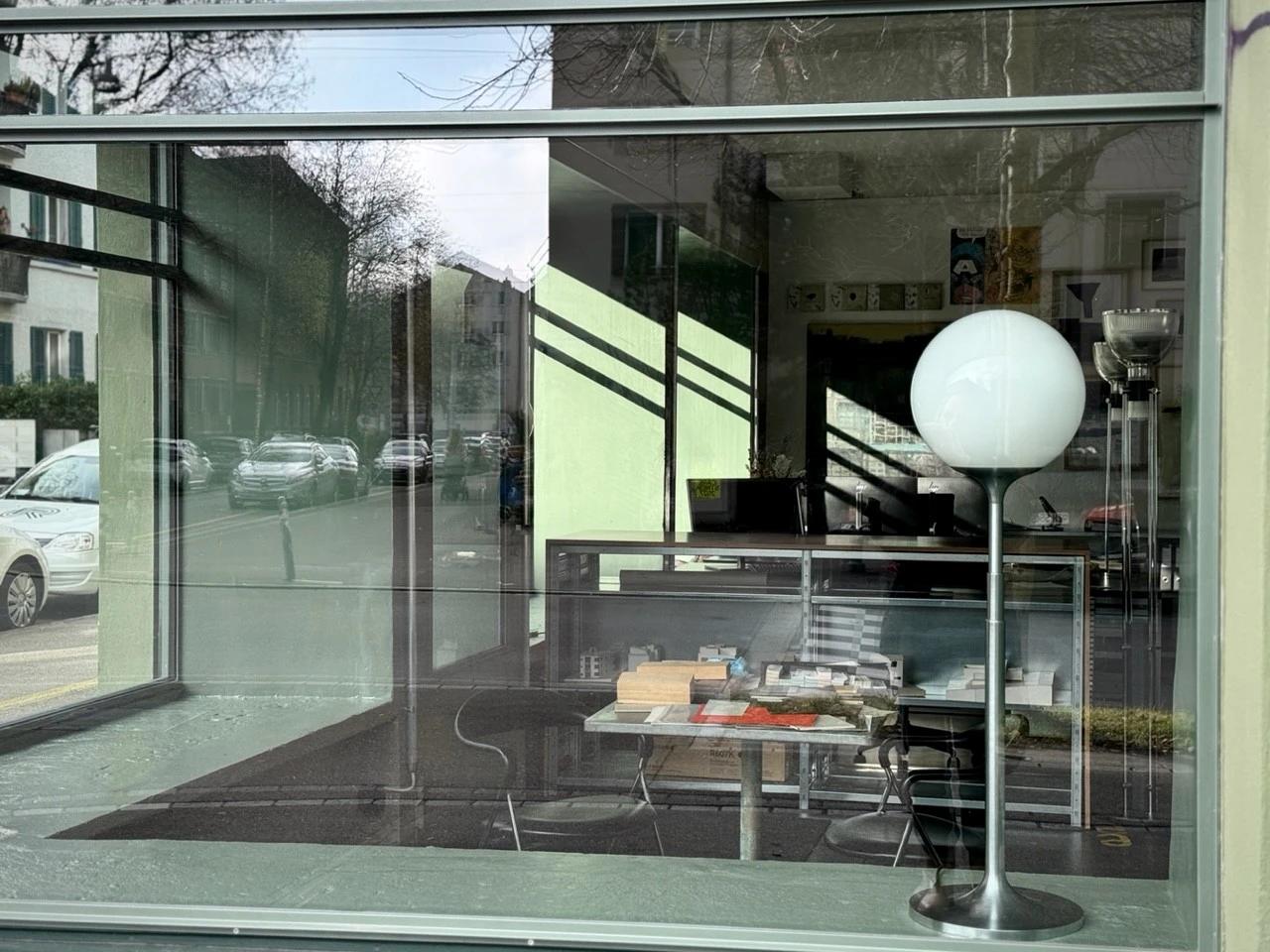 Arbeitsplatz in hellem Atelier nähe Lochergut - 2