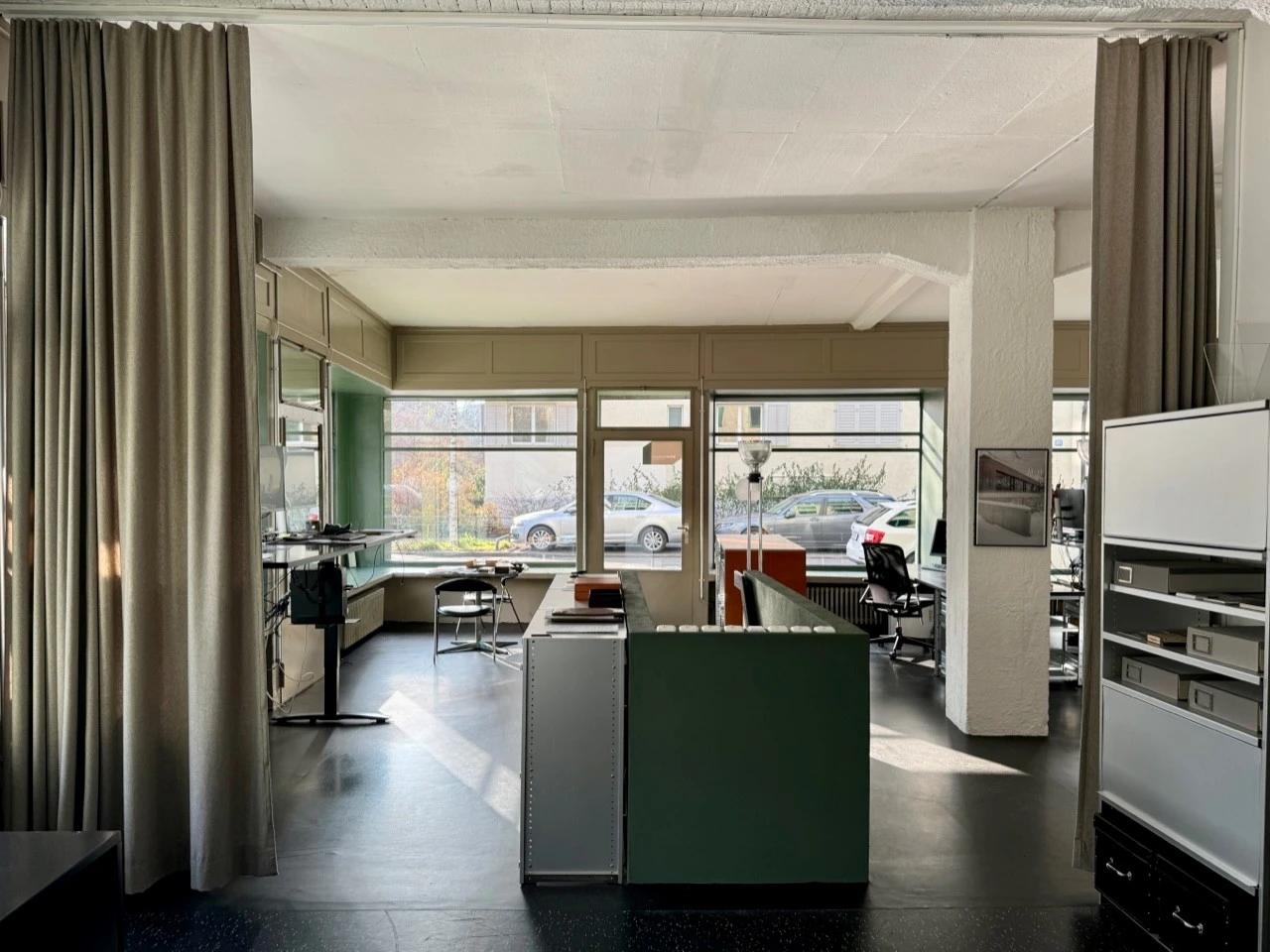 Arbeitsplatz in hellem Atelier nähe Lochergut - 3