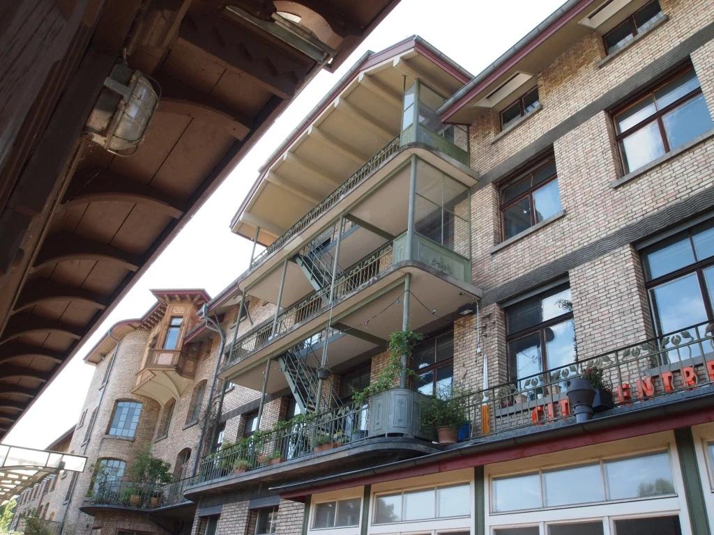 Arbeitsplatz in Kreativ-Atelier - 3