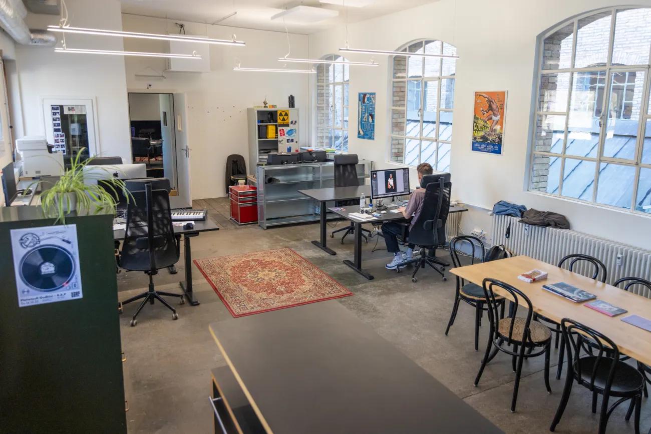 Zwei Arbeitsplätze auf dem Ryff-Areal zu vergeben | 3007 Bern | Audio/Film/Freelance/Kultur - 1