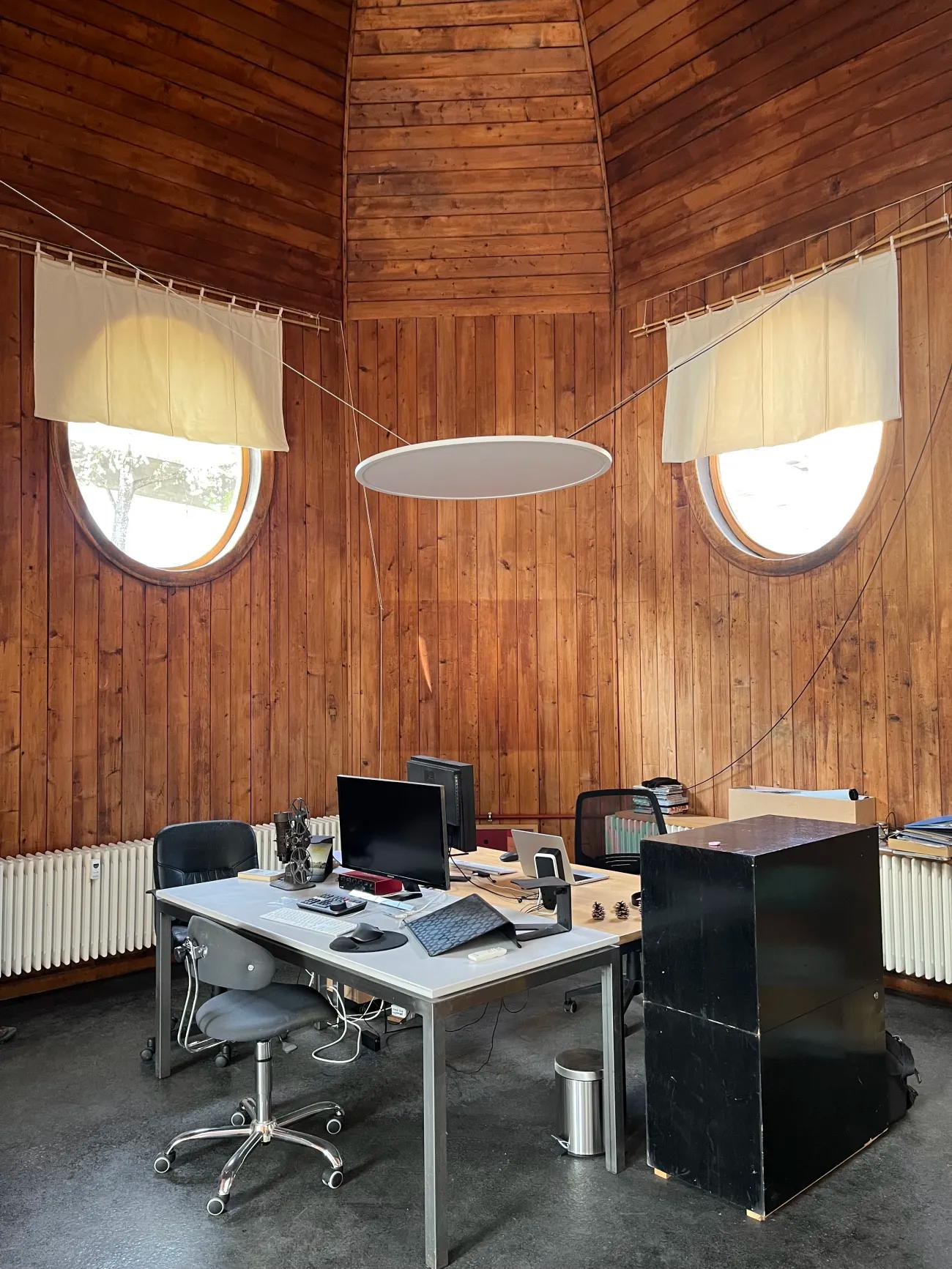 Arbeiten unter den Pinien - 2
