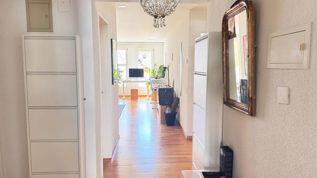 Helle 3-Zimmer-Wohnung (83 m²) mit grossem Balkon im Kreis 3 - 2