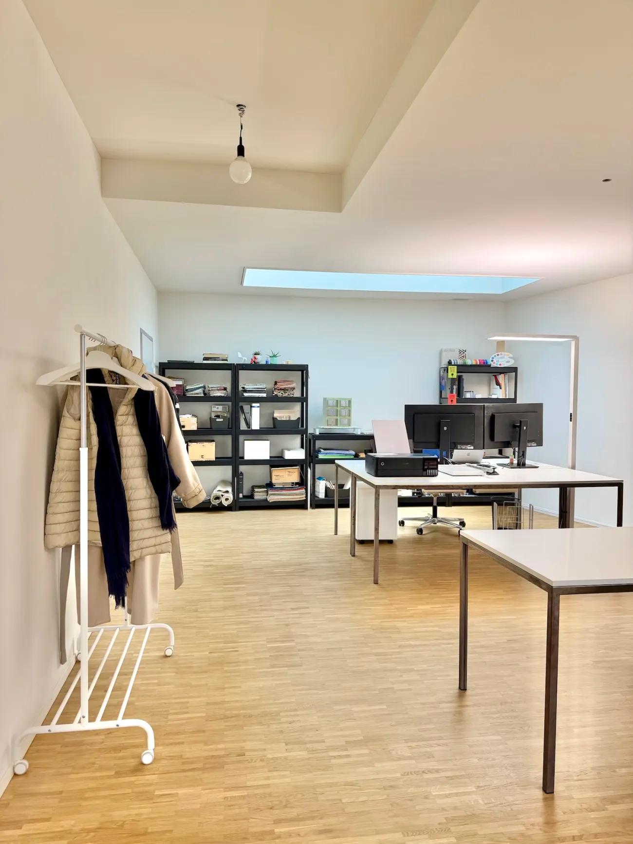 Büroarbeitsplatz in Bürogemeinschaft zu vermieten – Oberwinterthur - 2