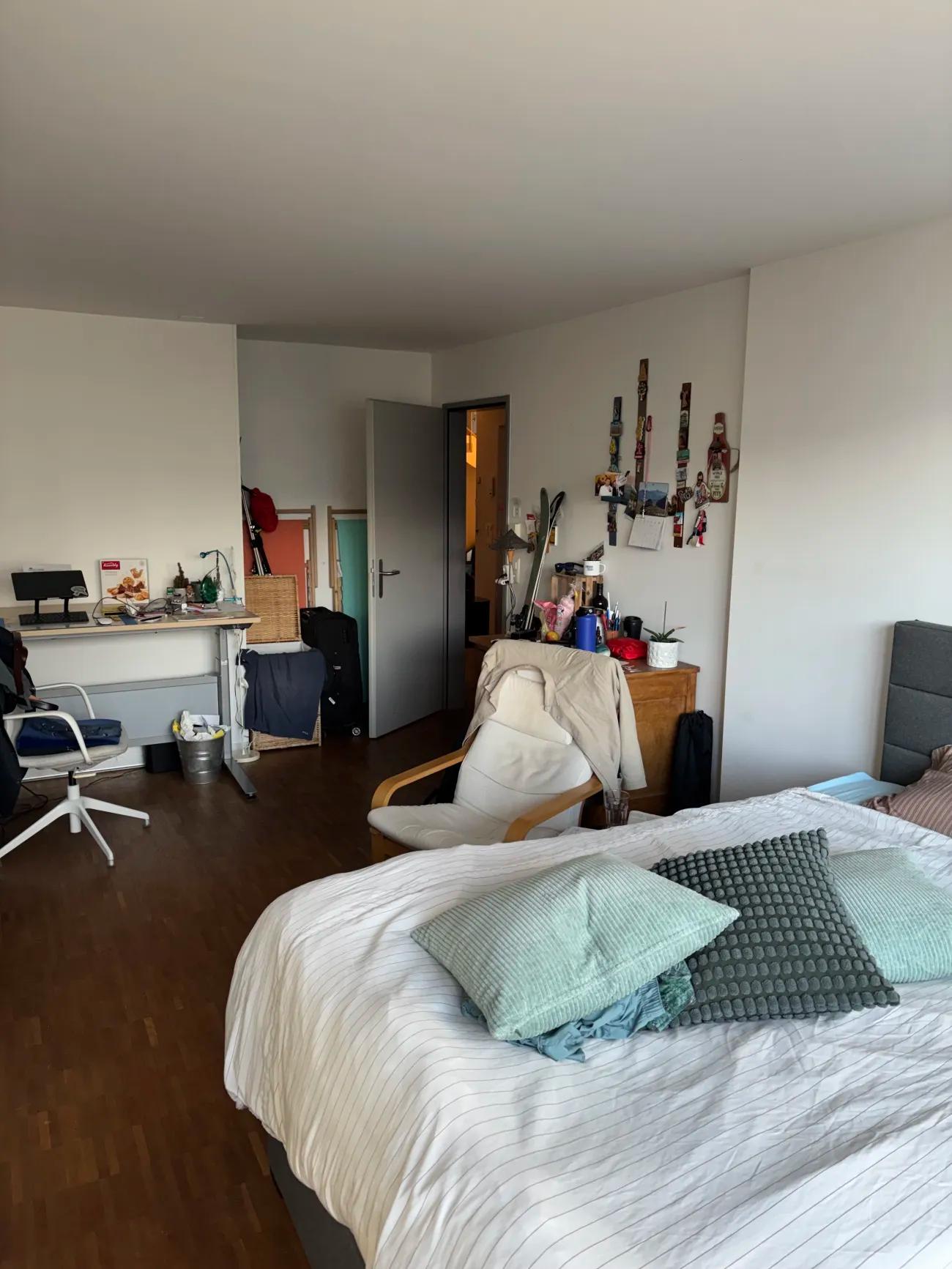 Grosses Zimmer in 4er WG zu vermieten - männlicher Nachmieter ab 35 gesucht - 2