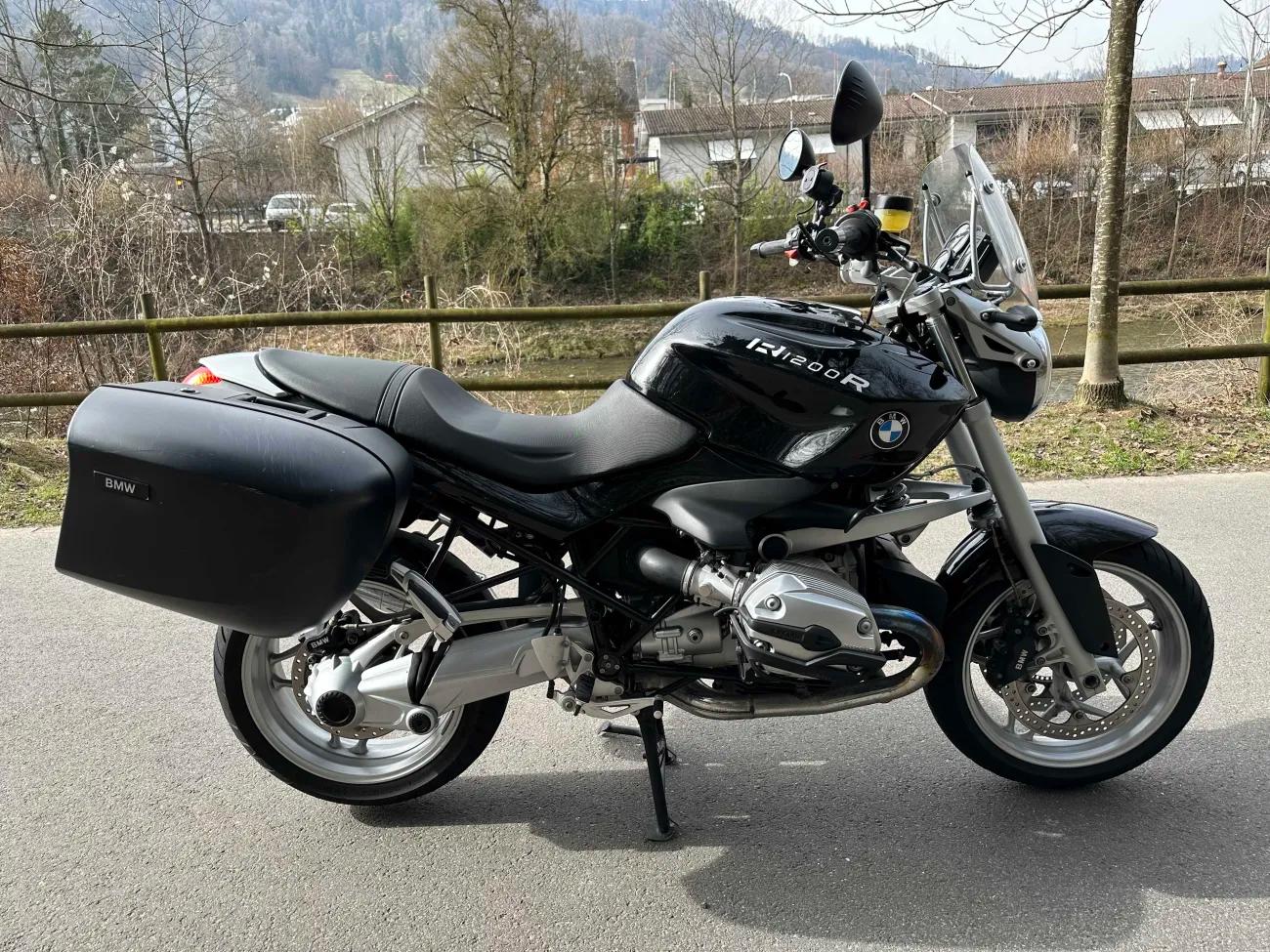 BMW R1200R zu verkaufen, Jg. 2007, sehr guter Zustand, ab Service und Motorfahrzeugkontrolle - 1