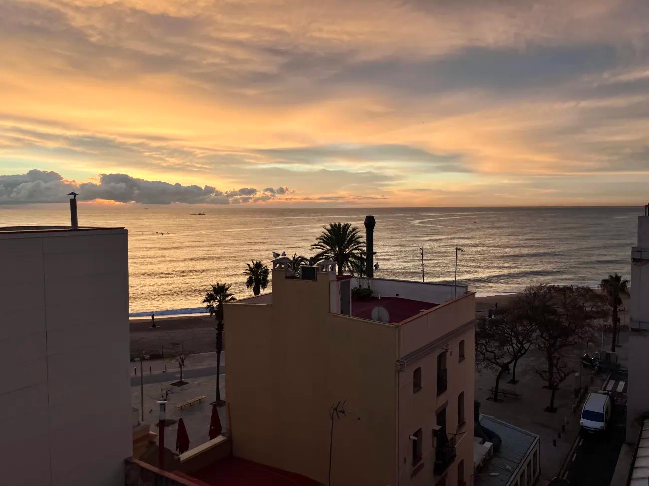 Möbliertes Studio mit Meerblick in Barcelona - 1