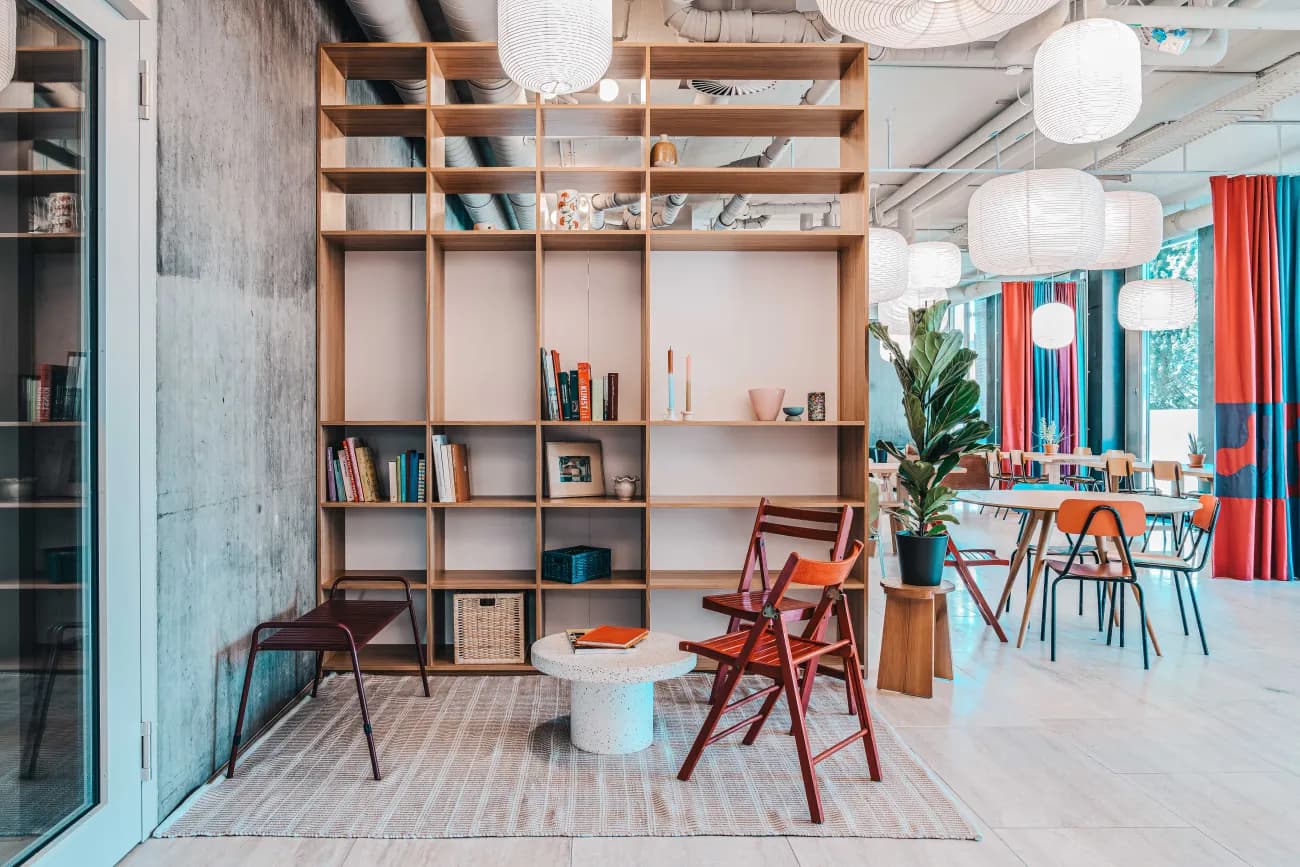 Zürich | Möblierte Suite | Eigenes Bad | Coliving - 2