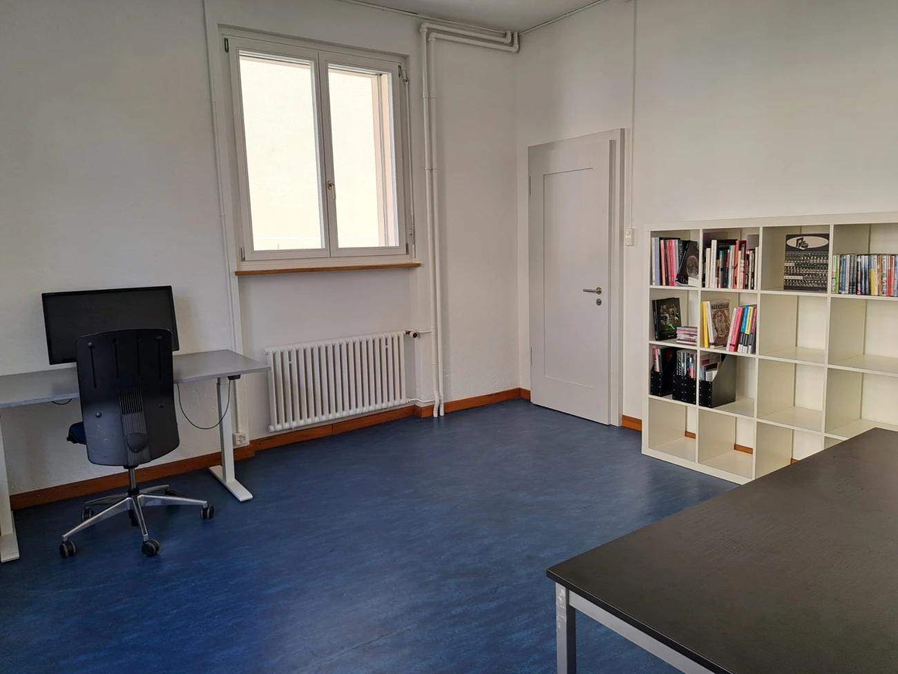 Untermiete eines 20 m² grossen Büro-Zimmers in der Nähe der Aare in Bern - 1