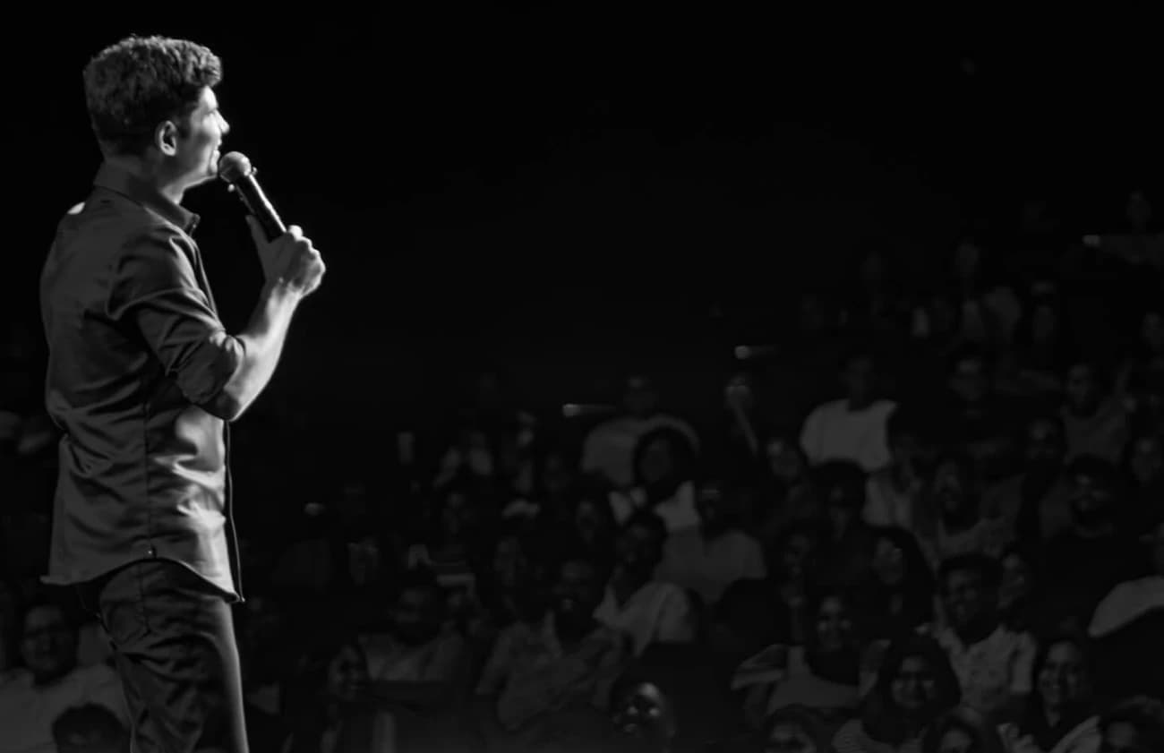 Stand Up In «Hinglish» With Rahul Subramanian