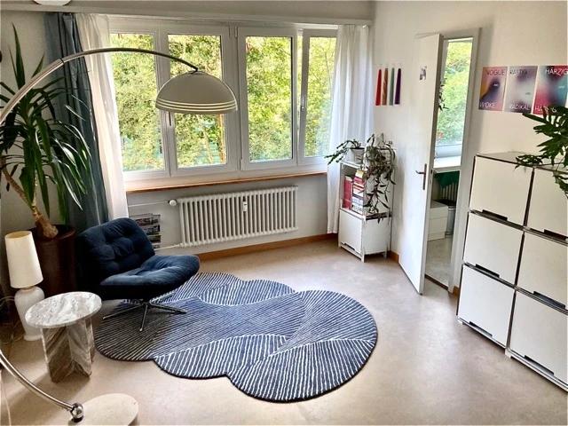 1-Zimmer-Wohnung im Juni - 1