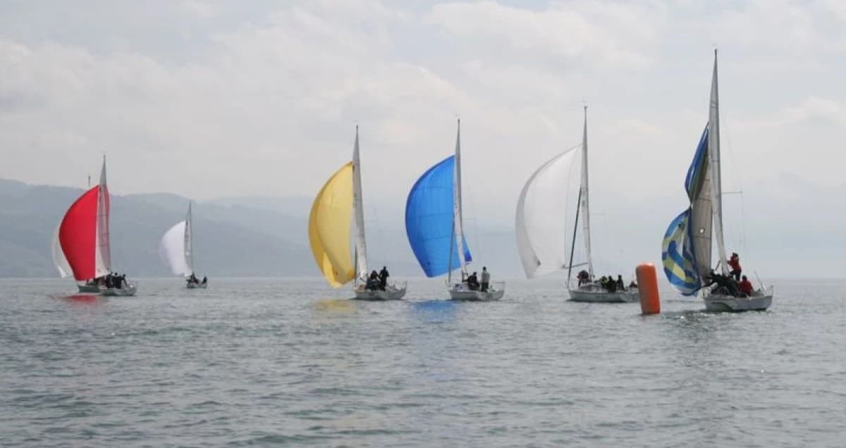 OUCHY: Apéro bateau