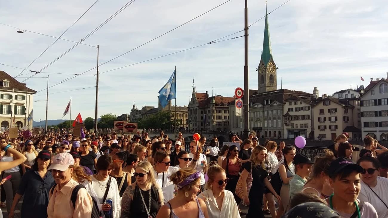 Frauenstreik Takes Over The City