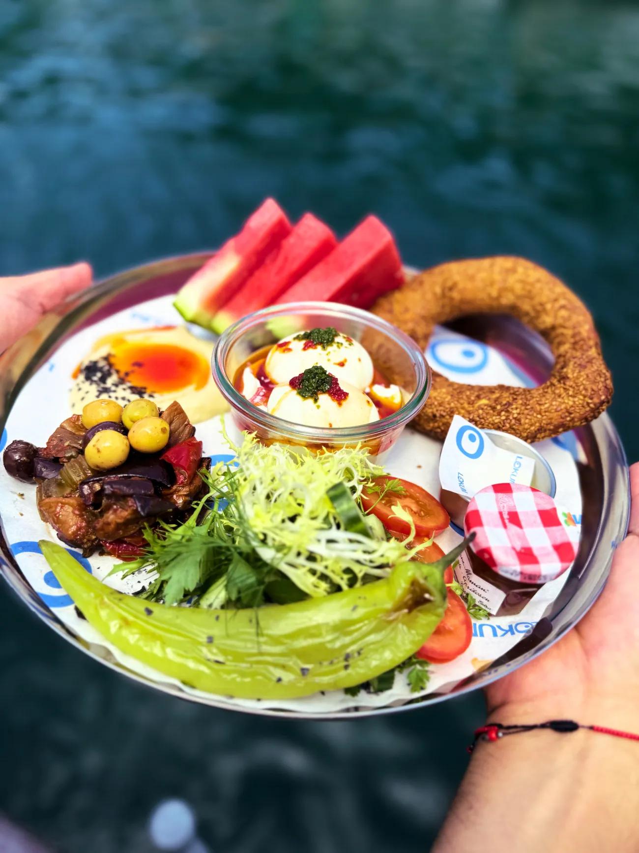Flussbad Oberer Letten, LOKUM Meze Bar, Turkish Sunday Brunch by the river
