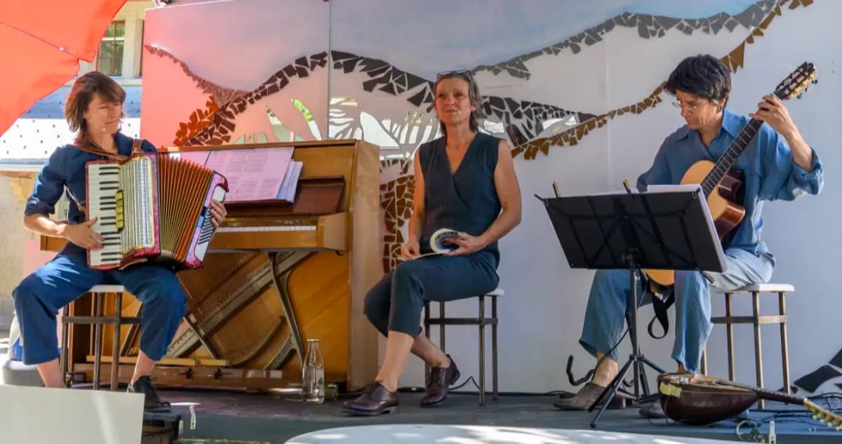 SION et MARTIGNY: Lecture en musique