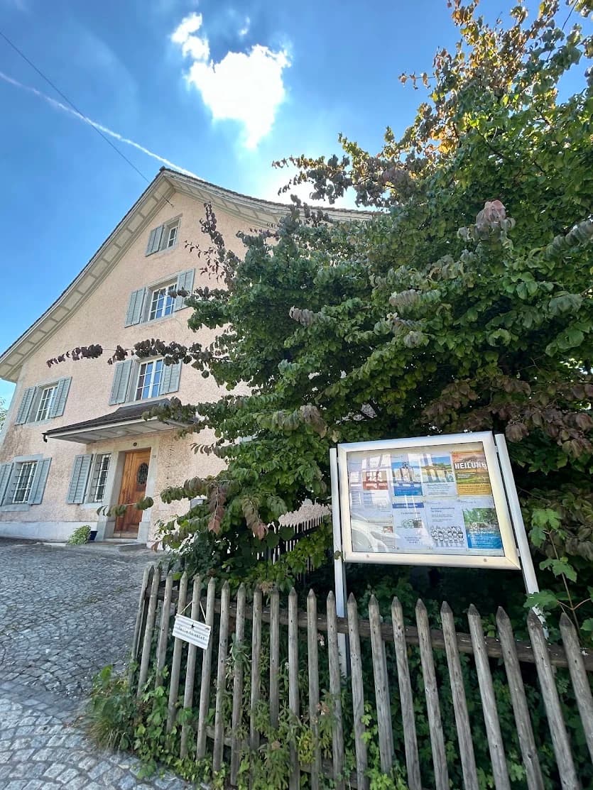 Pfarrhaus mit schönem Garten - 2