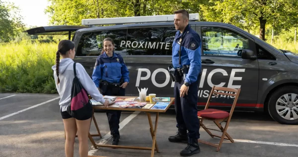 LAUSANNE: Un p'tit café?