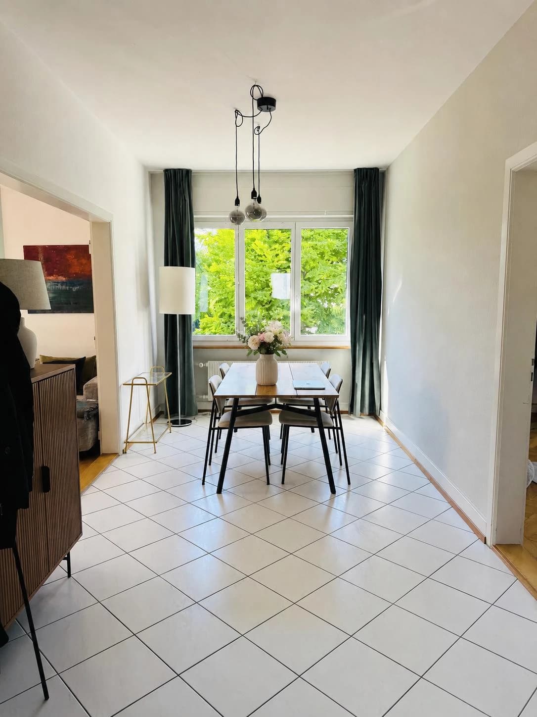 Stilvolle, lichtdurchflutete 3.5-Zimmer-Altbauwohnung mit Balkon & Homeoffice – möbliert (1 Monat) in Bern-Elfenau - 3