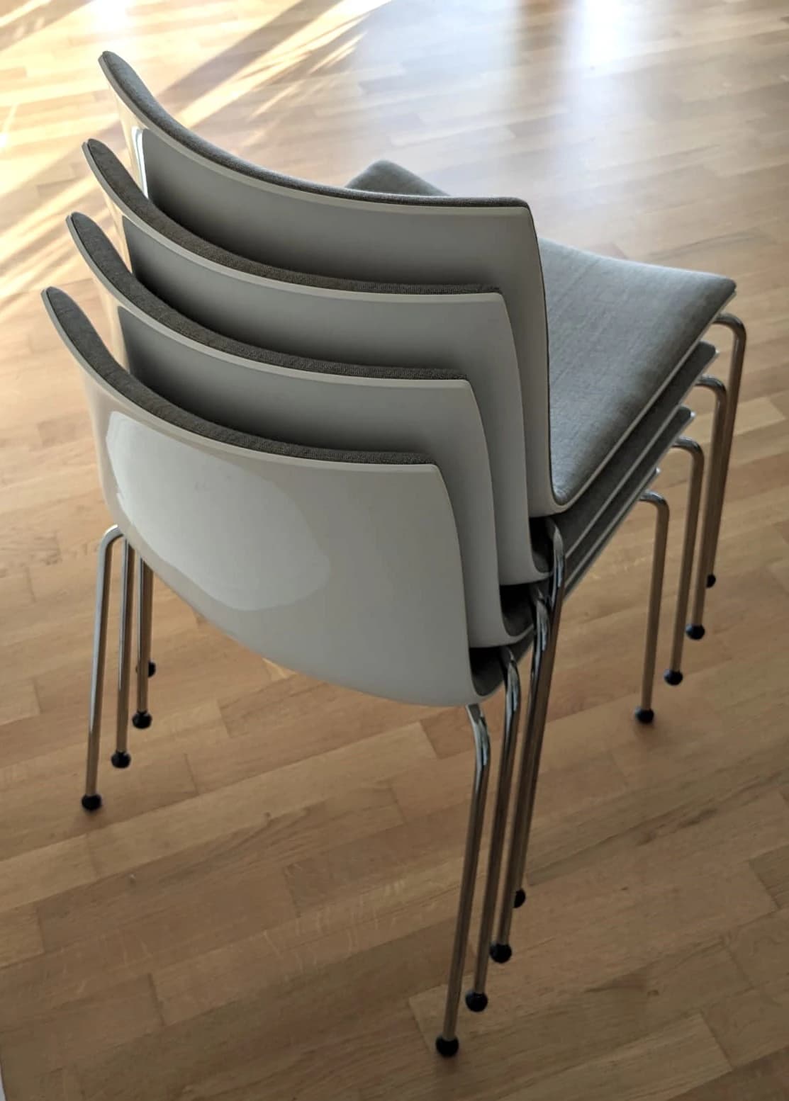 ARPER Catifa 46 - 4 Stühle - cooles Design made in Italy. - 2