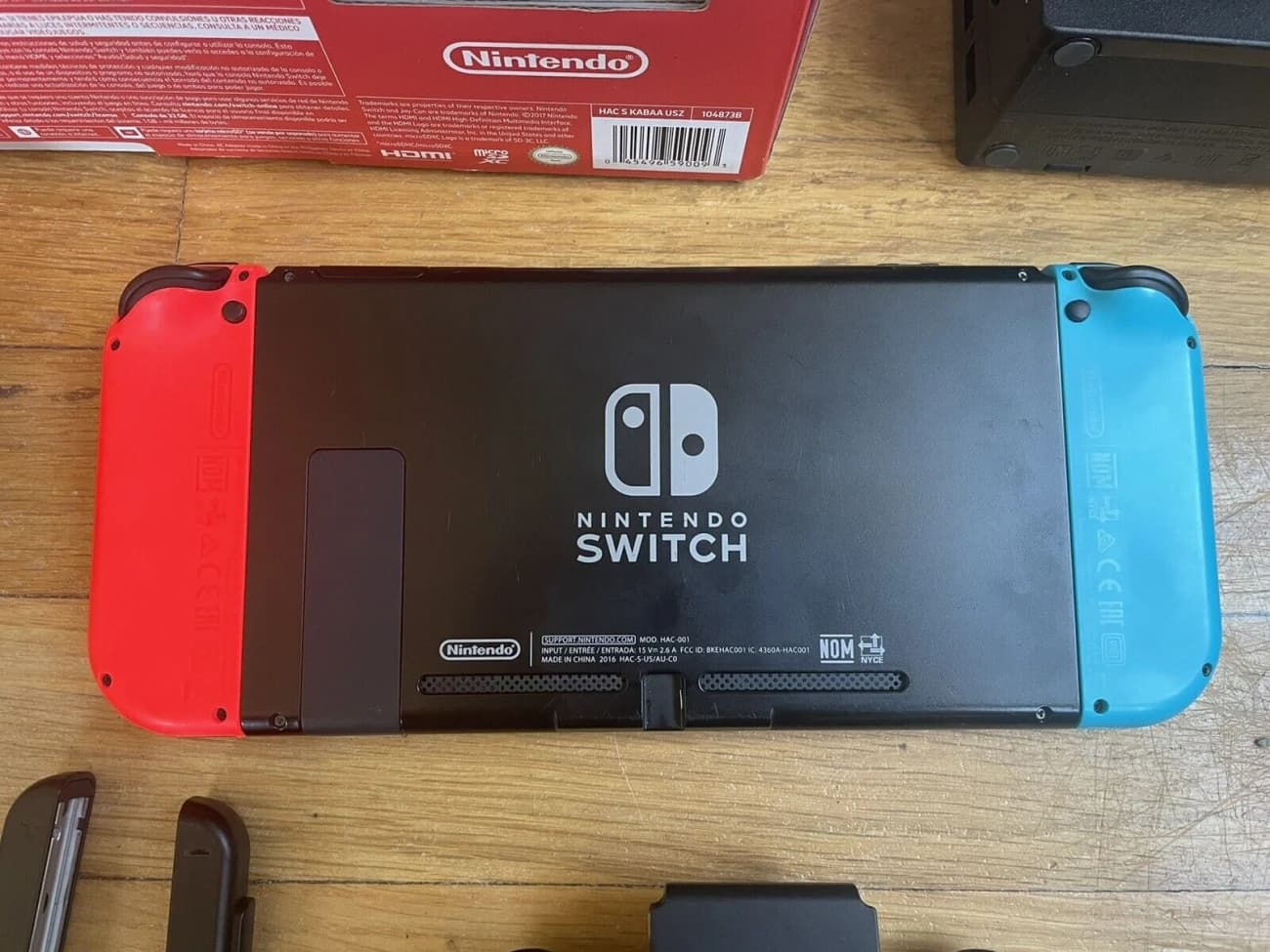 Nintendo Switch 32 GB mit 5 Spielen - 2