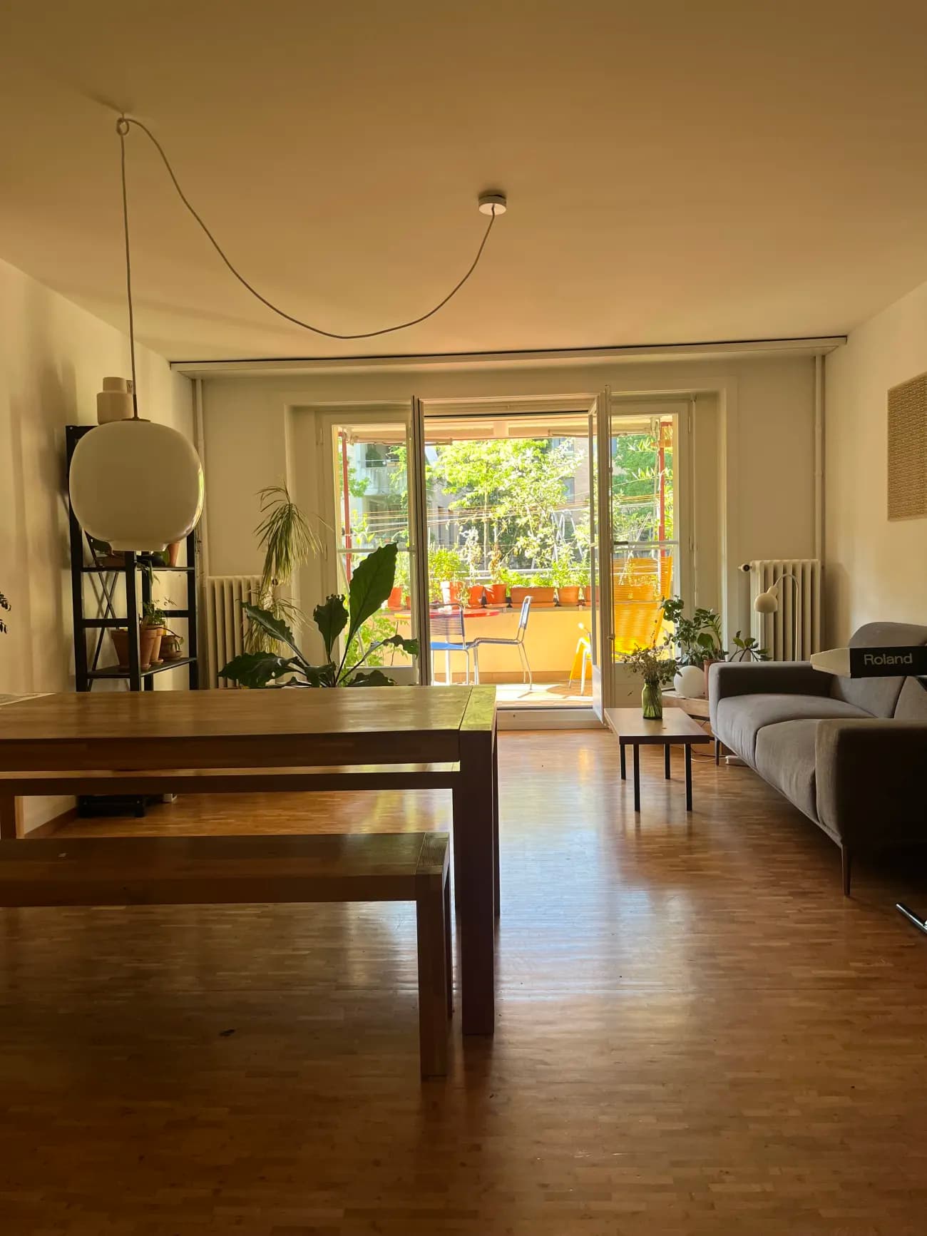 2 Zimmer Wohnung gegen 3 Zimmer + - 1