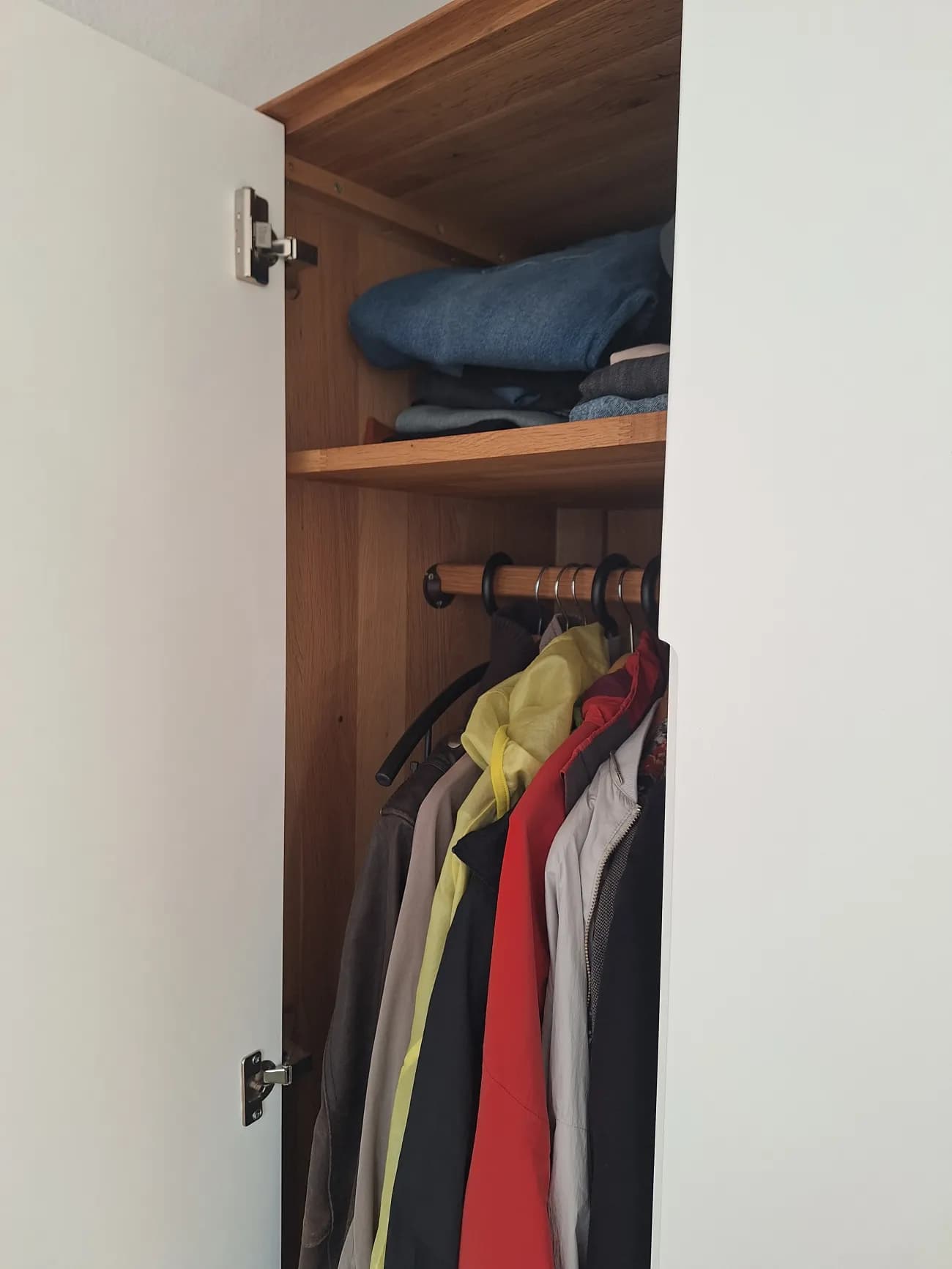 Kleiderschrank - 3