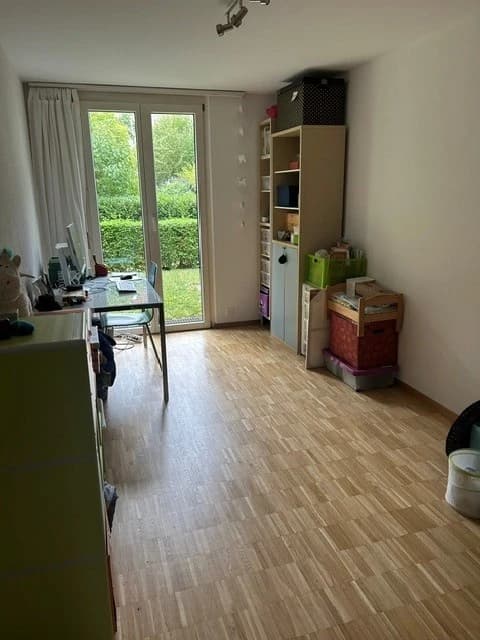 Mitbewohnerin gesucht in Winterthur-Veltheim – 2 Zimmer mit eigenem Bad - 2